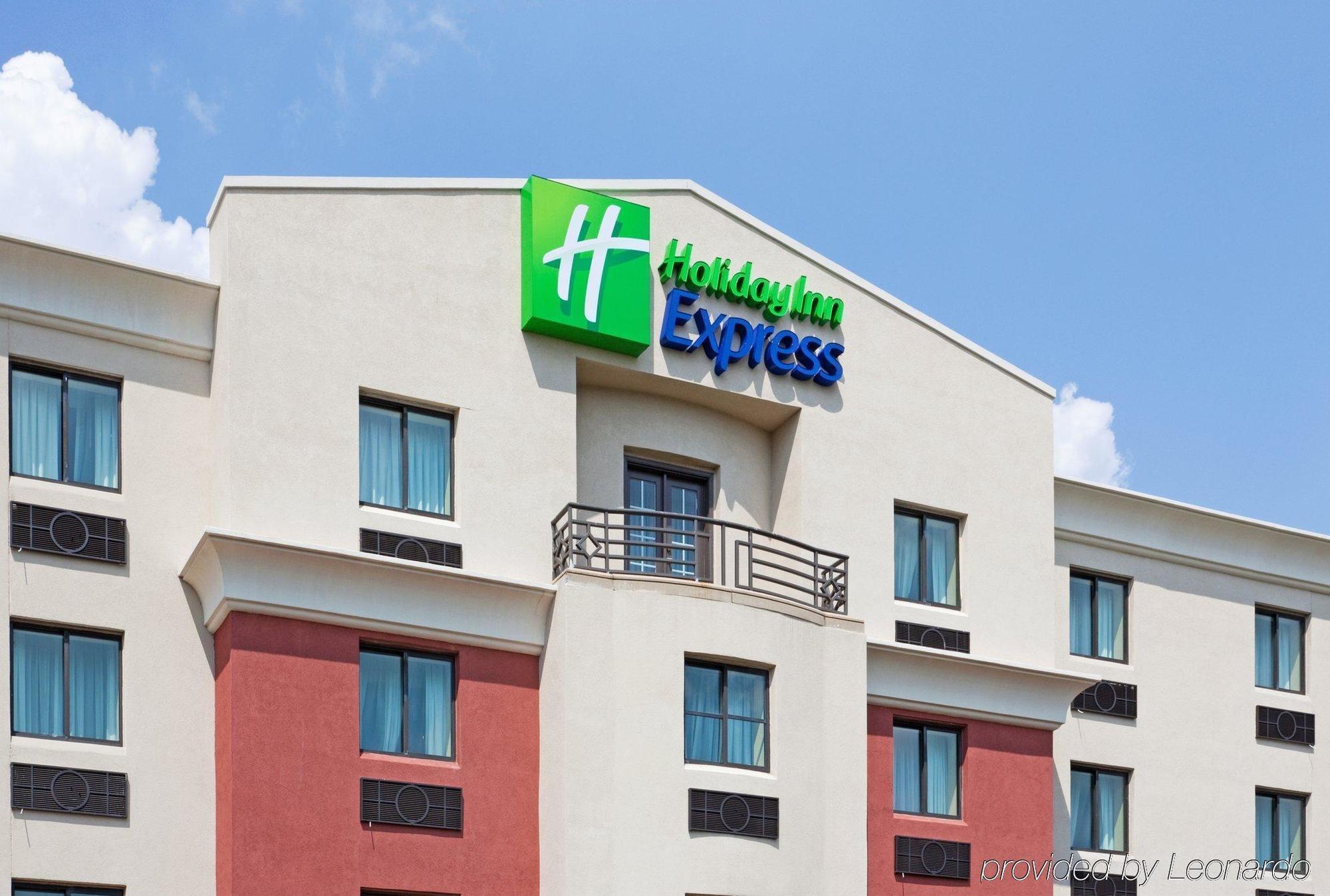 Holiday Express Boston - By Ihg 3* Saugus