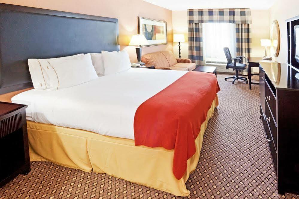 Express Boston - By Ihg Hotel Saugus