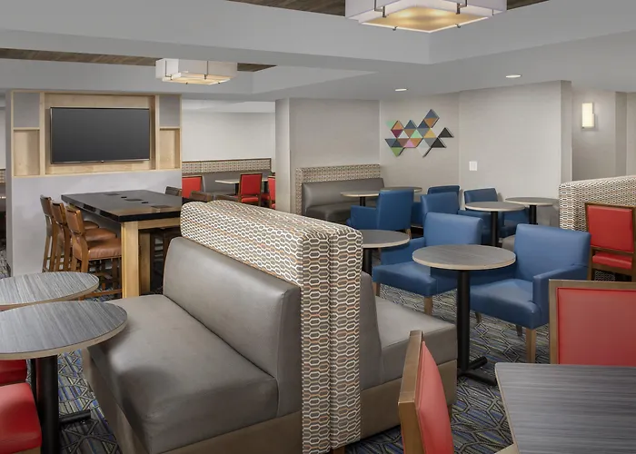 Holiday Inn Express Boston - Saugus By Ihg