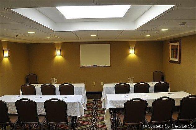 Express Boston - By Ihg