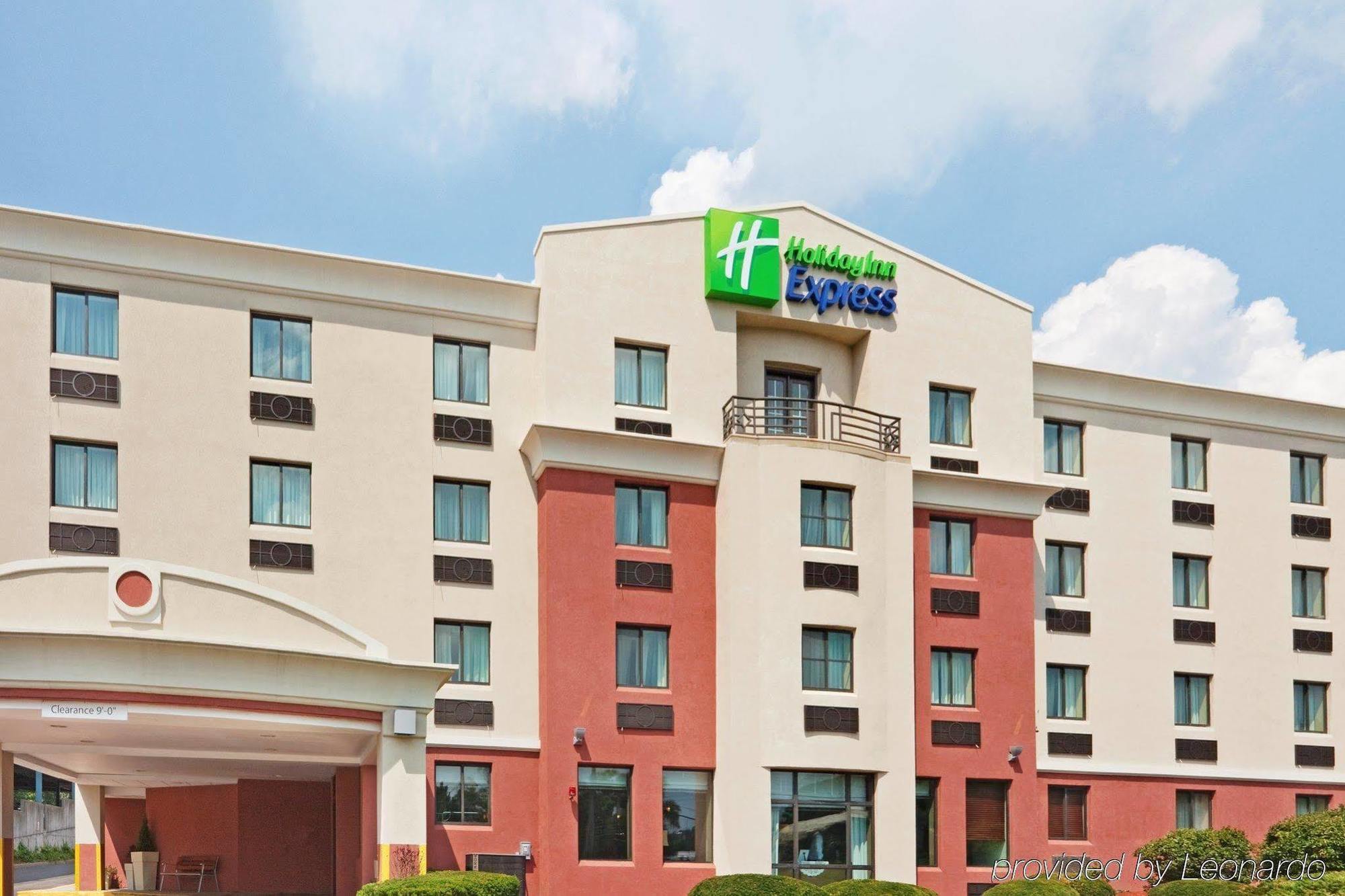 Express Boston - By Ihg Hotel 3*