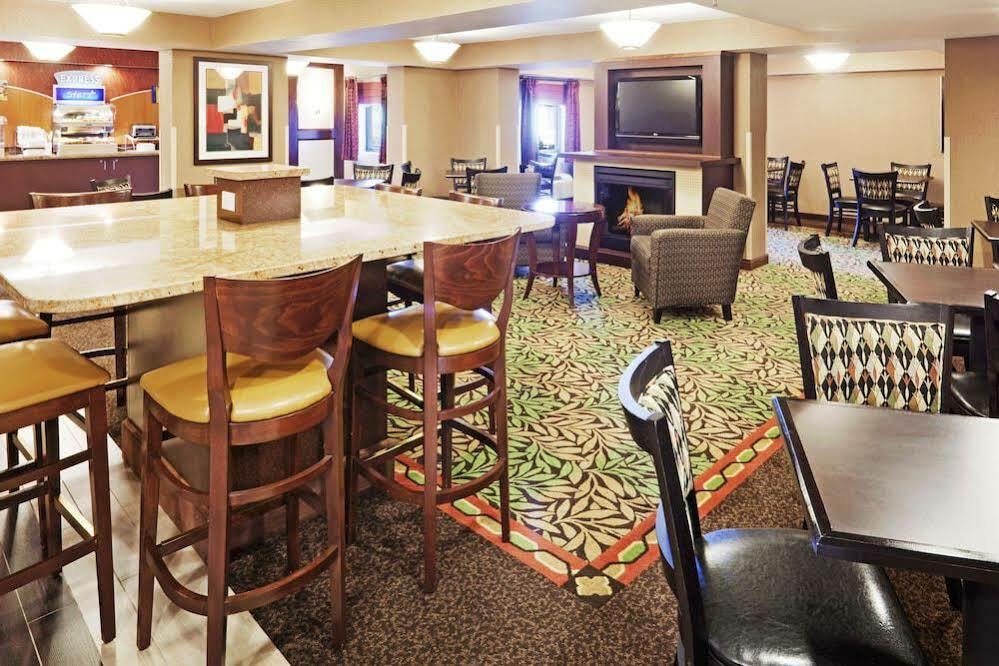 Hotel Express Boston - By Ihg Saugus