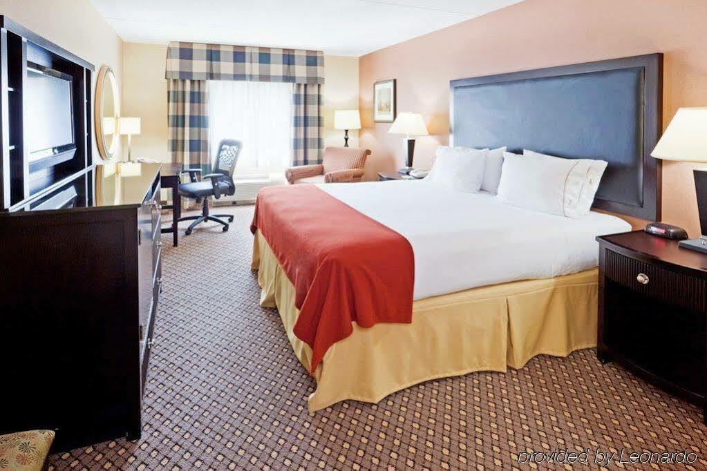 Express Boston - By Ihg Hotel 3*